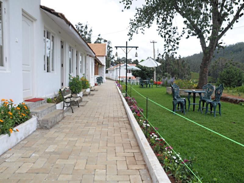 Treebo Trend Yantra Leisures Hotel Ooty Exterior photo