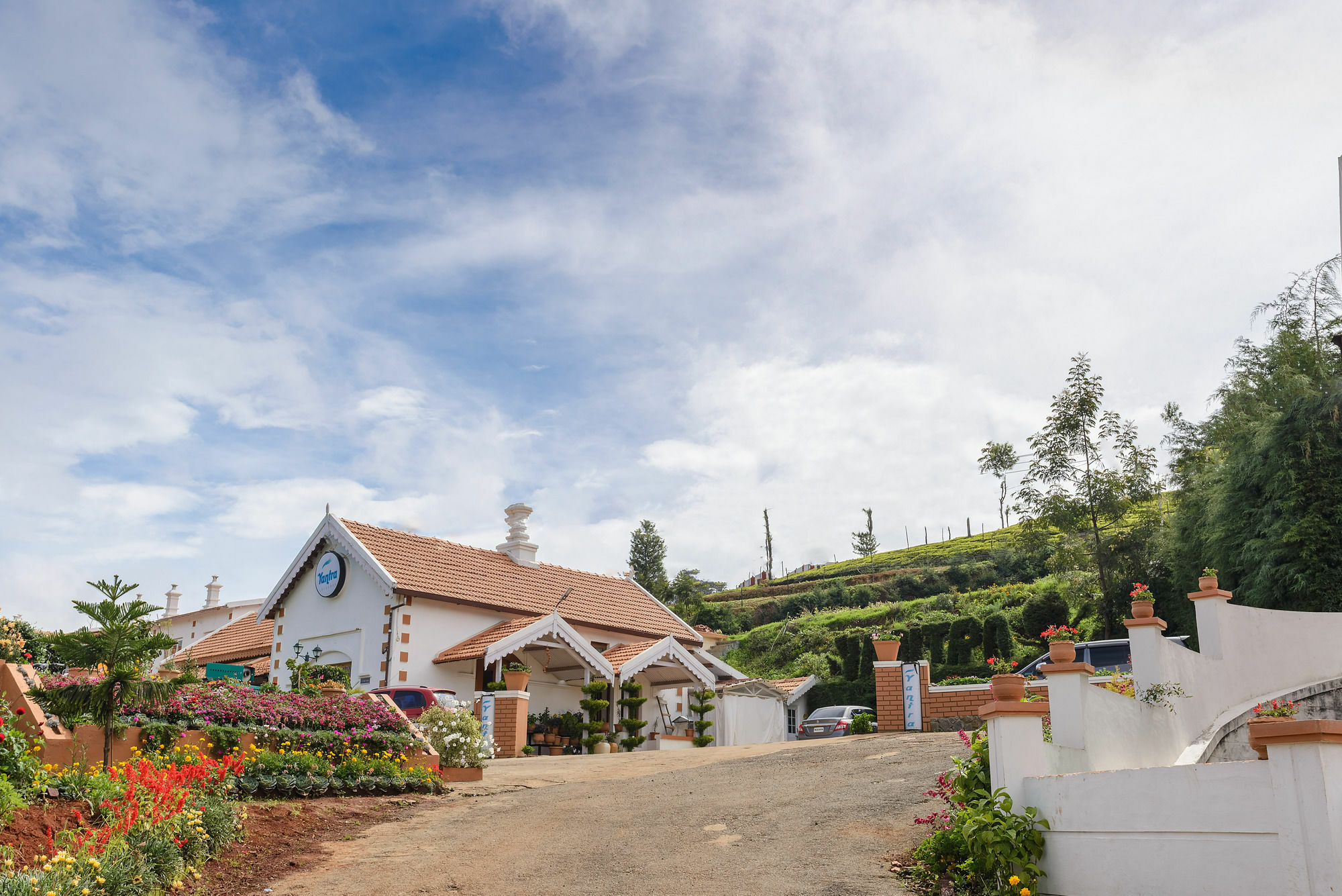 Treebo Trend Yantra Leisures Hotel Ooty Exterior photo