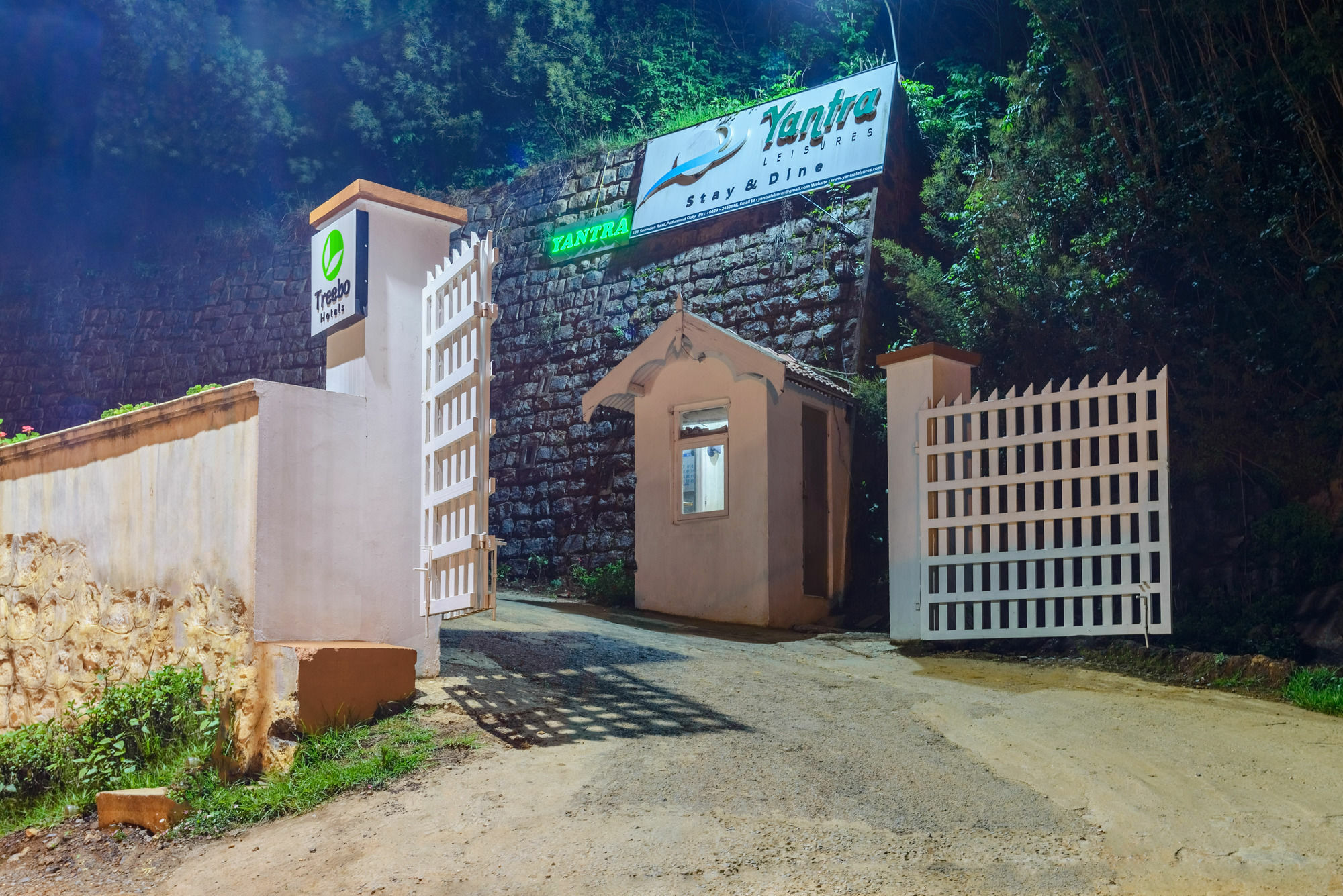 Treebo Trend Yantra Leisures Hotel Ooty Exterior photo